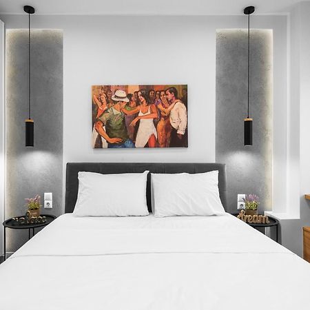 Wood N White, Nilie Hospitality Mgmt Appartement Thessaloniki Buitenkant foto