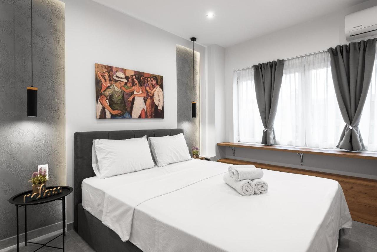 Wood N White, Nilie Hospitality Mgmt Appartement Thessaloniki Buitenkant foto
