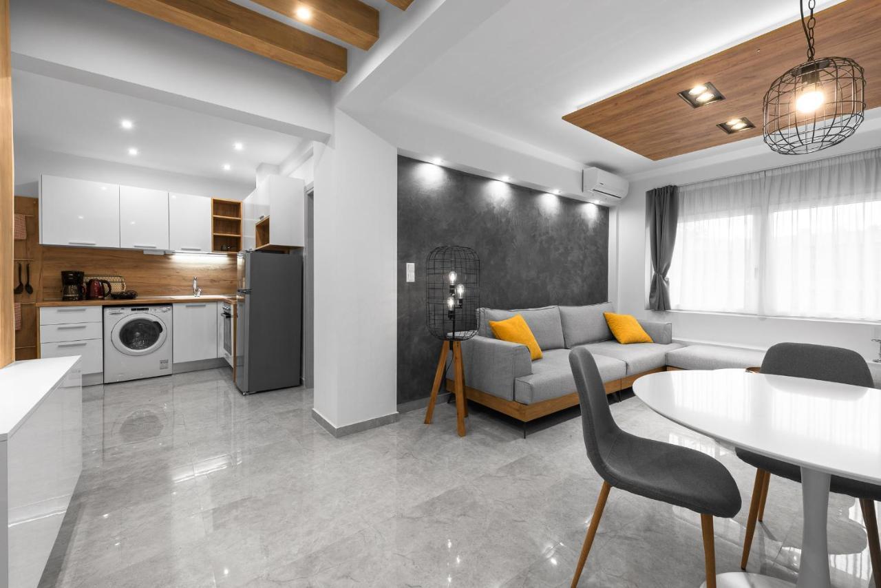 Wood N White, Nilie Hospitality Mgmt Appartement Thessaloniki Buitenkant foto