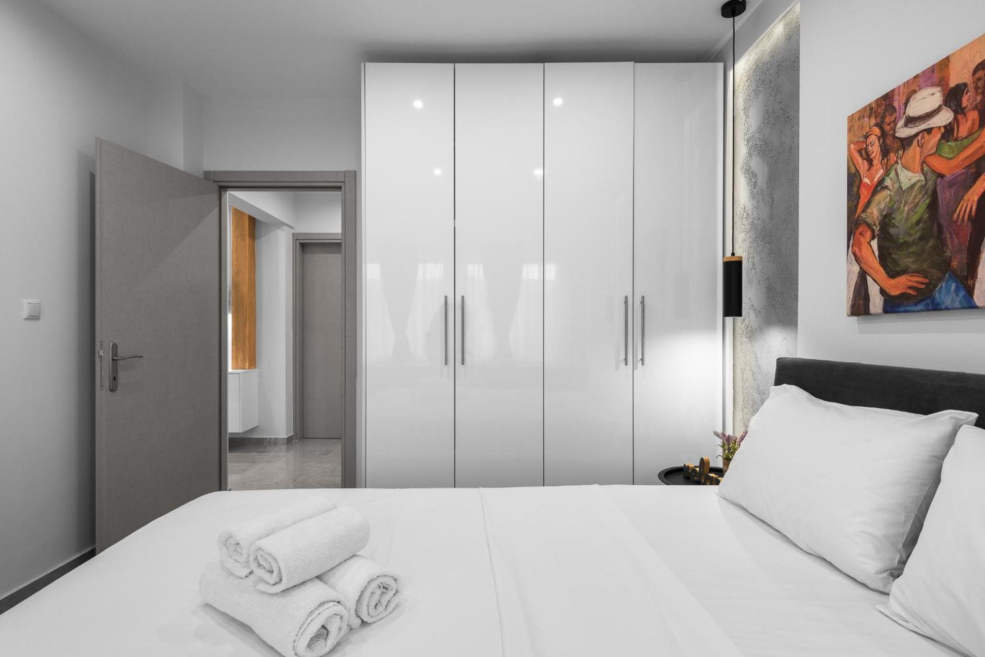 Wood N White, Nilie Hospitality Mgmt Appartement Thessaloniki Buitenkant foto