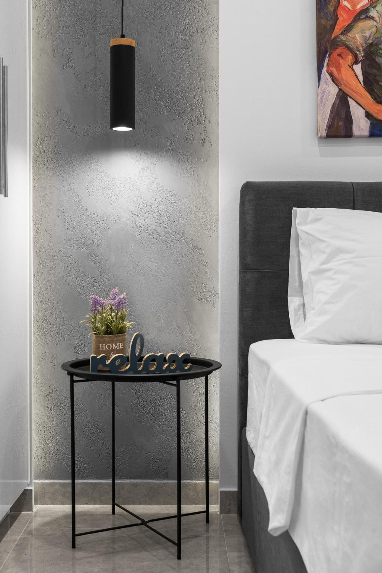 Wood N White, Nilie Hospitality Mgmt Appartement Thessaloniki Buitenkant foto